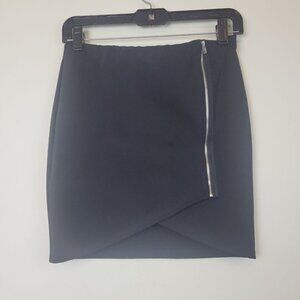 Fashion Nova Black Mini Skirt Crisscross Wrap Front Zipper Size Large. WithTags